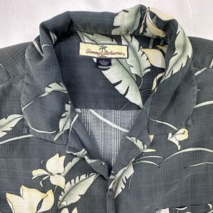 Tommy Bahama Mens Large 100% Silk Floral Camp Shirt Gray Tropical 13-T3639